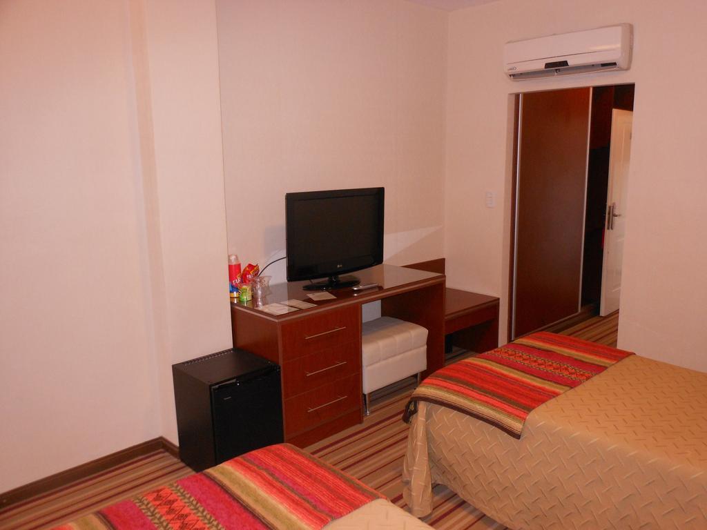 Hotel Orly Corrientes Ngoại thất bức ảnh