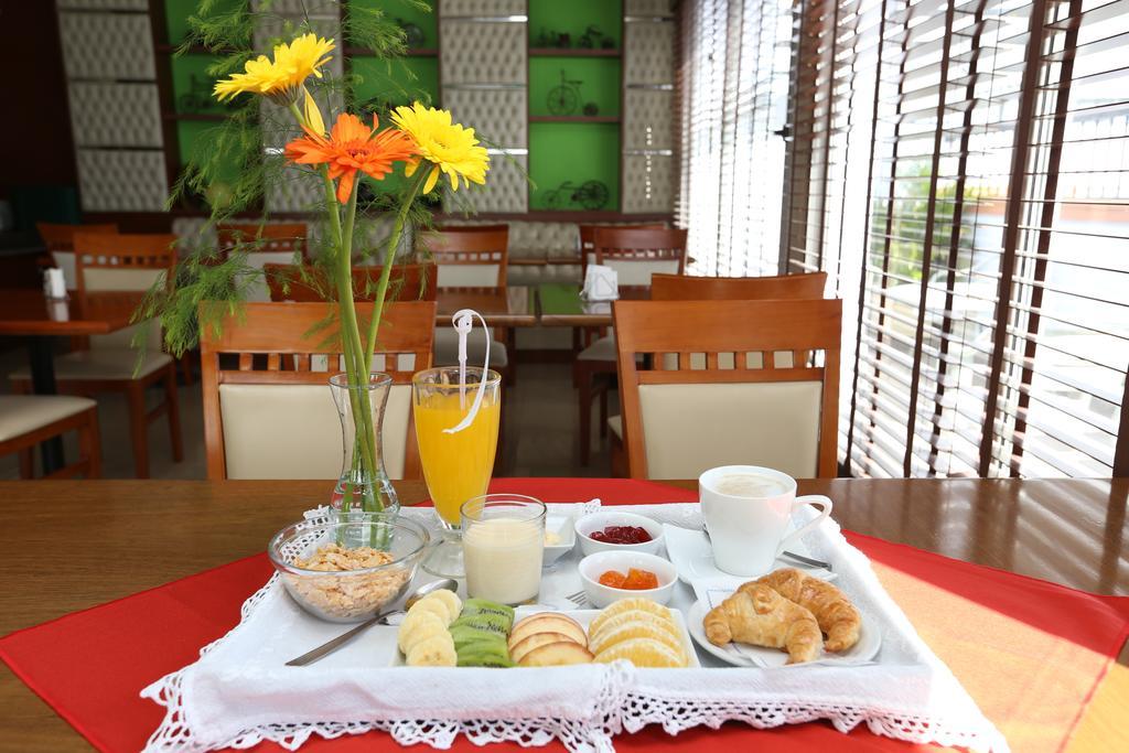 Hotel Orly Corrientes Ngoại thất bức ảnh